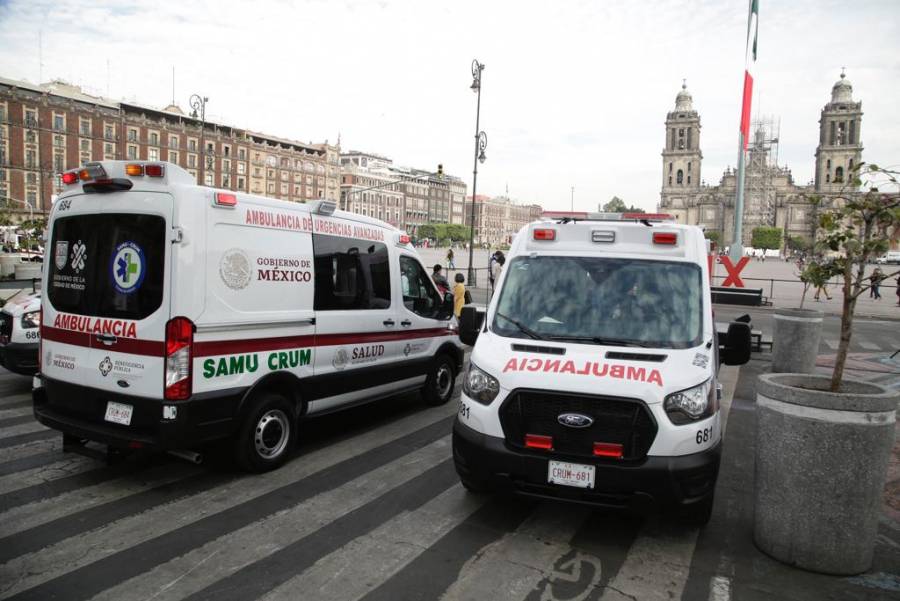 CDMX recibe 18 nuevas ambulancias para emergencias