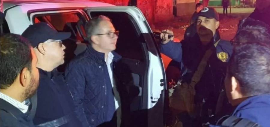 Diputado Enrique God&iacute;nez es liberado despu&eacute;s de ser retenido por grupo criminal en Michoac&aacute;n