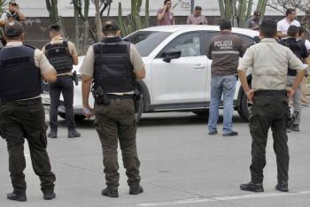Asesinan a fiscal de Ecuador que investigaba asalto a canal de TV
