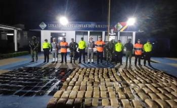 Fuerzas militares colombianas decomisan m&aacute;s de dos toneladas de Drogas