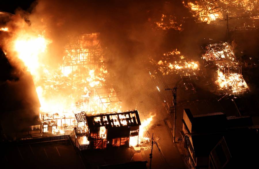 Trece ni&ntilde;os mueren en China en el incendio de un internado