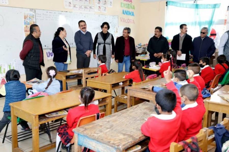 Fortalece Secretaría de Educación con obras de construcción y mobiliario a escuelas del sur mexiquense