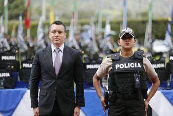 Ecuador deporta a Colombia al detenido l&iacute;der de una disidencia de FARC