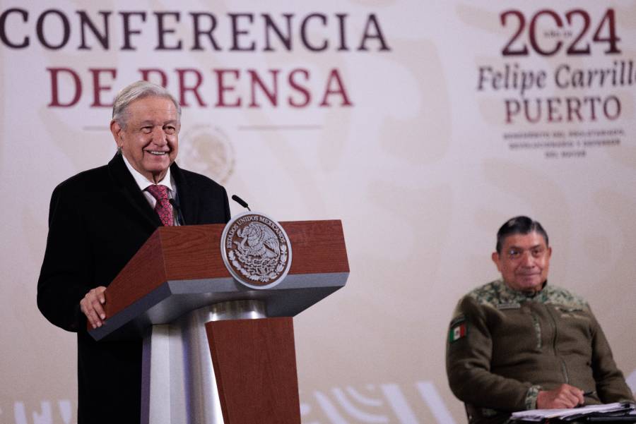 Protección a la población, principal función de Fuerzas Armadas: AMLO