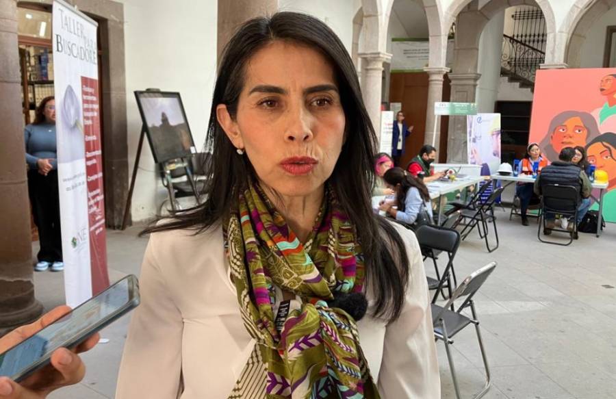 IMES realiza feria del trabajo en apoyo a potosinas