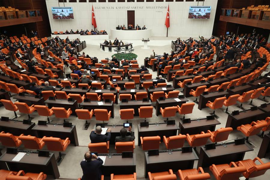 El Parlamento turco ratifica la adhesión de Suecia a la OTAN