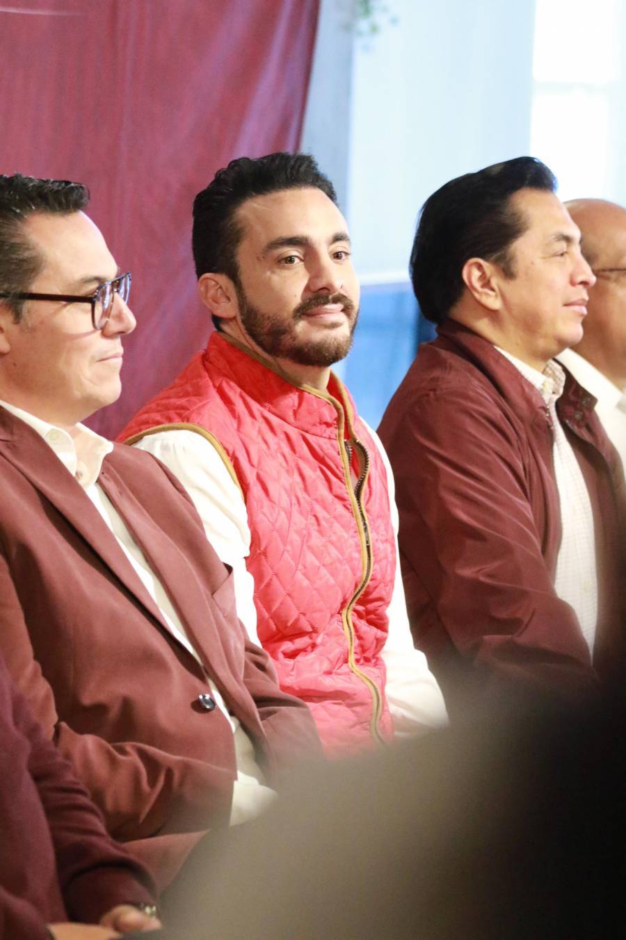 Morena y PT contestan a Lalo Rivera