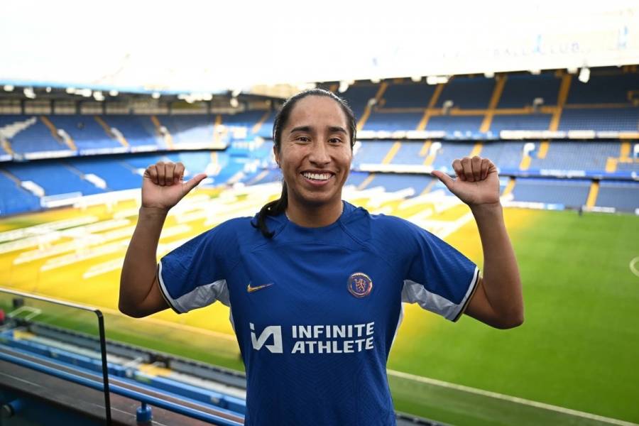 El Levante y Mayra Ram&iacute;rez hacen historia con su fichaje por el Chelsea