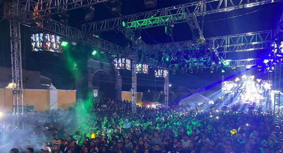 Morena busca que municipios impulsen bailes sonideros