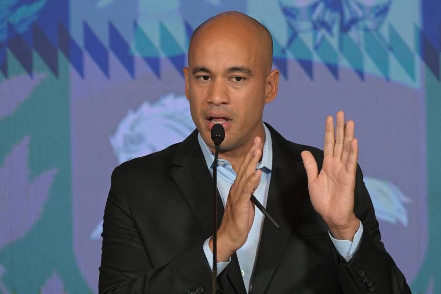 Oposición venezolana exige revertir inhabilitación de Machado mientras EEUU evalúa sanciones