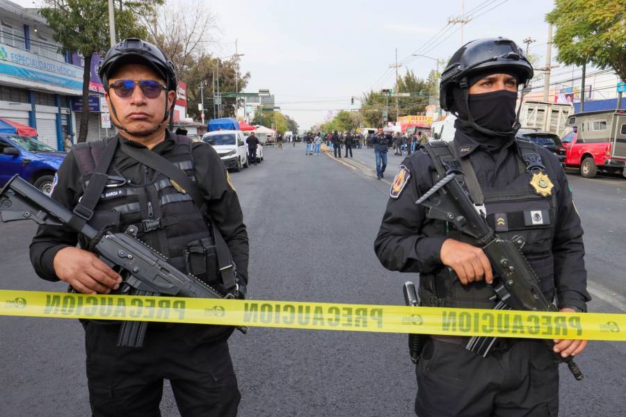 La SSC detiene en la Miguel Hidalgo a sujeto armado y con 25 mil dólares estadounidenses