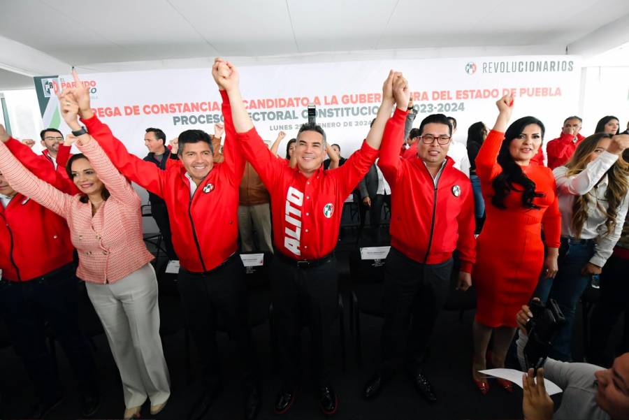 Toma de protesta de Eduardo Rivera Pérez como candidato a la gubernatura de Puebla por el PRI