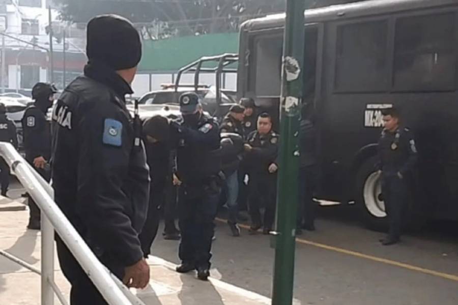 Reportan 20 detenidos por invasión de predio en la Narvarte