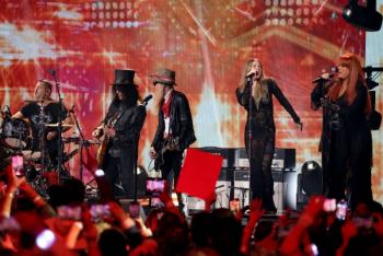 Noche de rock en Bogot&aacute;: Slash y sus Conspirators conquistan el Royal Center