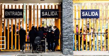 Encapuchados toman la Prepa 8 de la UNAM; denuncian presuntos casos de abuso sexual