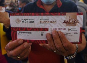 Pensi&oacute;n adultos mayores: En febrero entregar&aacute;n tarjetas a reci&eacute;n inscritos