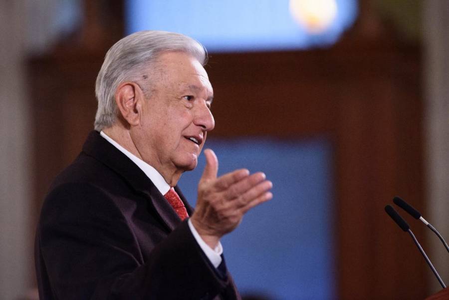 Revés al AMLO, Tribunal ratifica que no puede realizar comentarios contra Xóchitl Gálvez