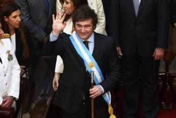 Alberto Fern&aacute;ndez apoya a Gustavo Petro frente a ofensas de Javier Milei