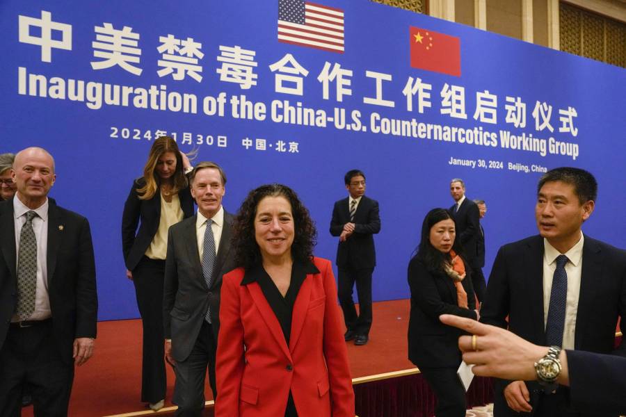 China y EEUU inician conversaciones para frenar producción de fentanilo