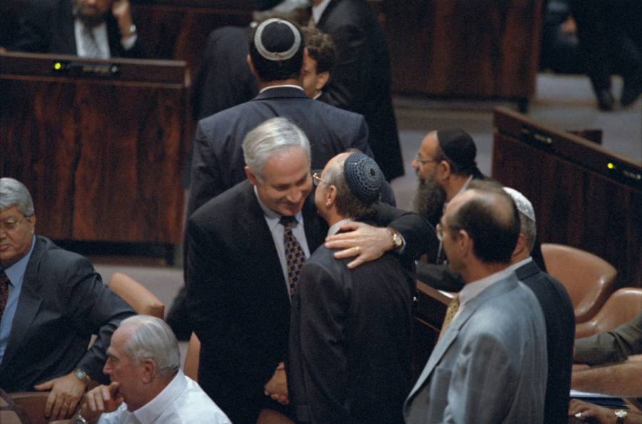 Colombia acepta pedido de Netanyahu de mediar en liberación de rehenes israelíes