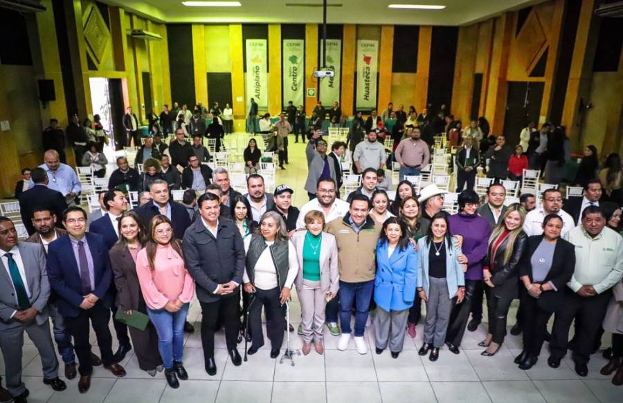 Villa de Reyes e INFONAVIT firman convenio para impulsar el desarrollo urbano