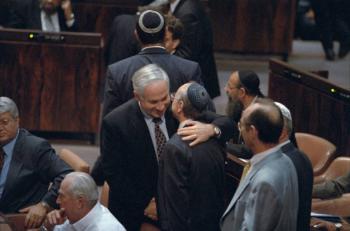 Colombia acepta pedido de Netanyahu de mediar en liberaci&oacute;n de rehenes israel&iacute;es