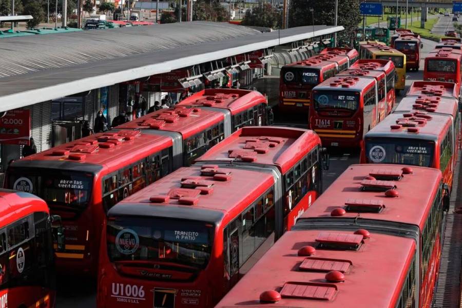 ¡Insólito! Hombre terminó con la cabeza atrapada en TransMilenio