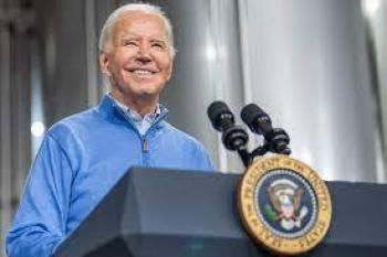 El trabajo construy&oacute; la clase media, no Wall Street, Joe Biden a trabajadores de la AUW