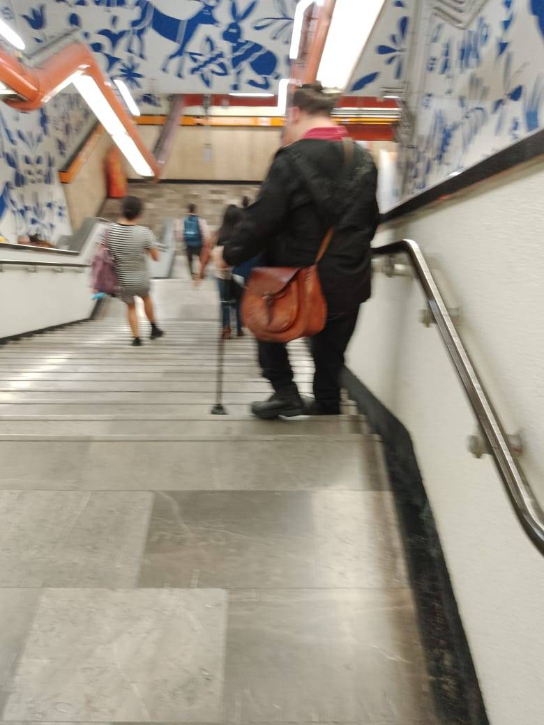 HISTORIAS EN EL METRO: MALAS Y BUENAS