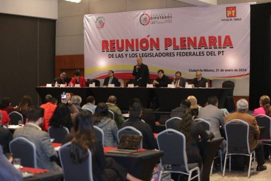 Promueve PT reformas para fortalecer la educación pública y de calidad en México