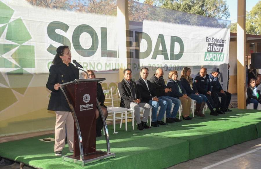 Soledad conmemora 107 Años de la Constitución Mexicana