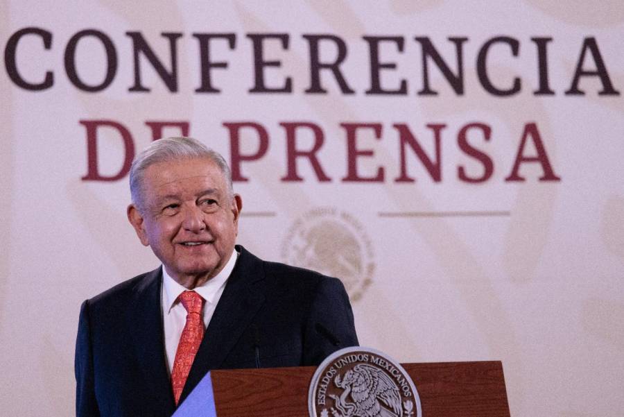 AMLO lamenta las cien muertes por incendios en Chile; manda apoyo alimentario