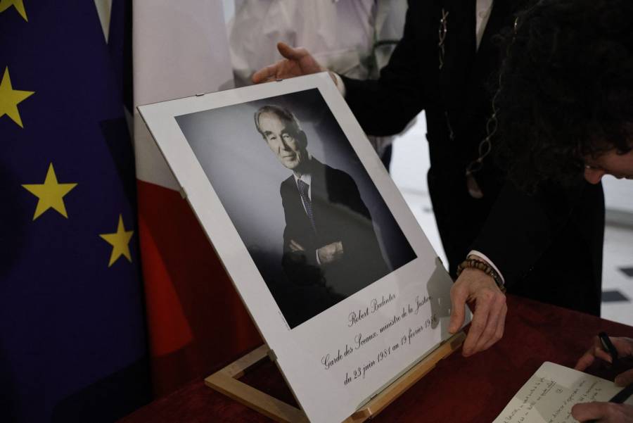 Falleció Robert Badinter, artífice de la abolición de la pena de muerte en Francia