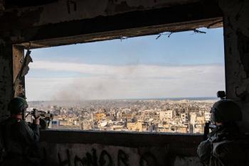 Israel planea evacuar a los civiles de Rafah, &uacute;ltimo refugio de los desplazados de Gaza
