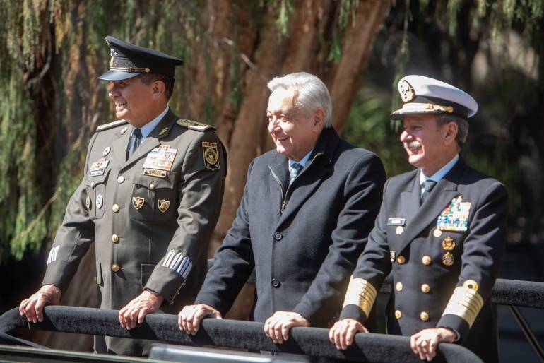 AMLO encabeza 111 Aniversario de la Marcha de la Lealtad