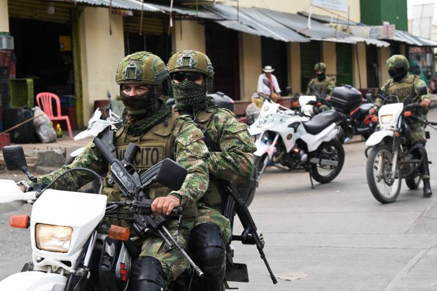 Militarizan municipio del suroeste de Colombia tras jornada de violencia criminal