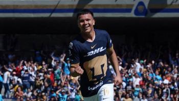 Violencia empa&ntilde;a la victoria de Pumas en duelo contra Puebla