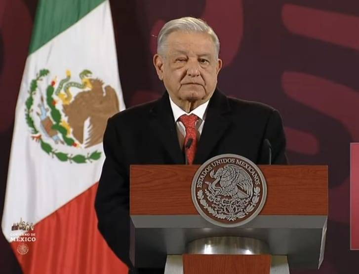 AMLO considera robo gasto de consejeros del INAI en cantinas