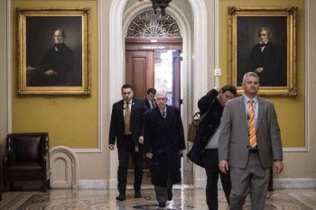 Presidente de C&aacute;mara de Representantes de EEUU rechaza examinar ayuda a Ucrania