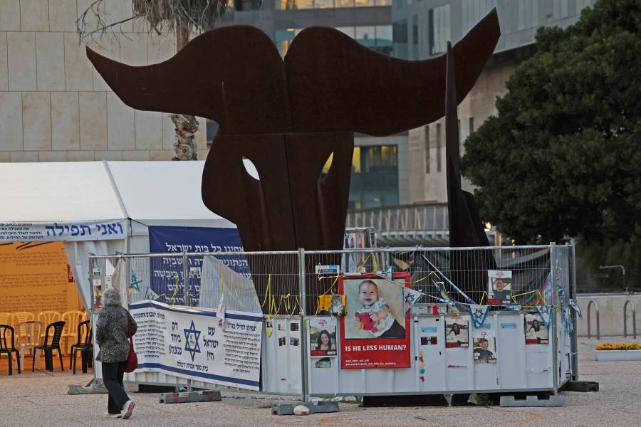 Plaza de Tel-Aviv convertida en lugar de peregrinaje por los rehenes de Gaza