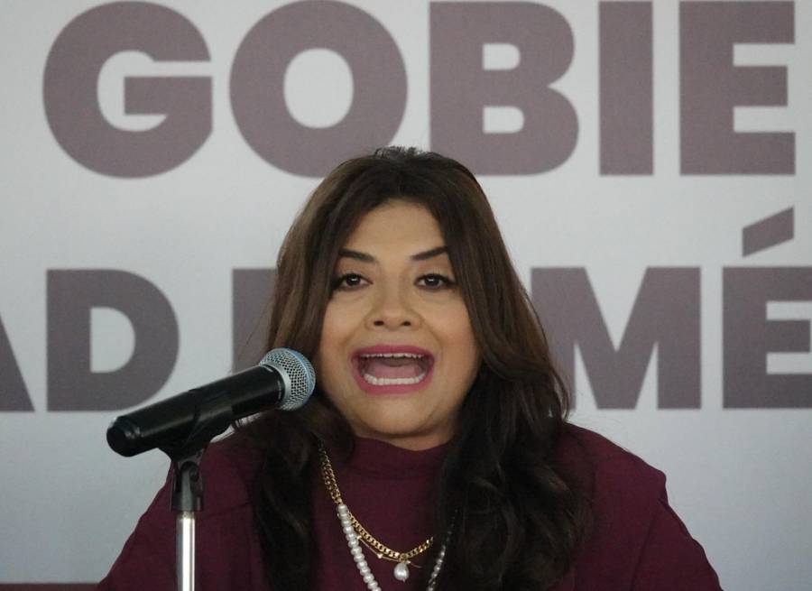 Clara Brugada se registra ante el IECM como candidata de Morena a la Jefatura de Gobierno