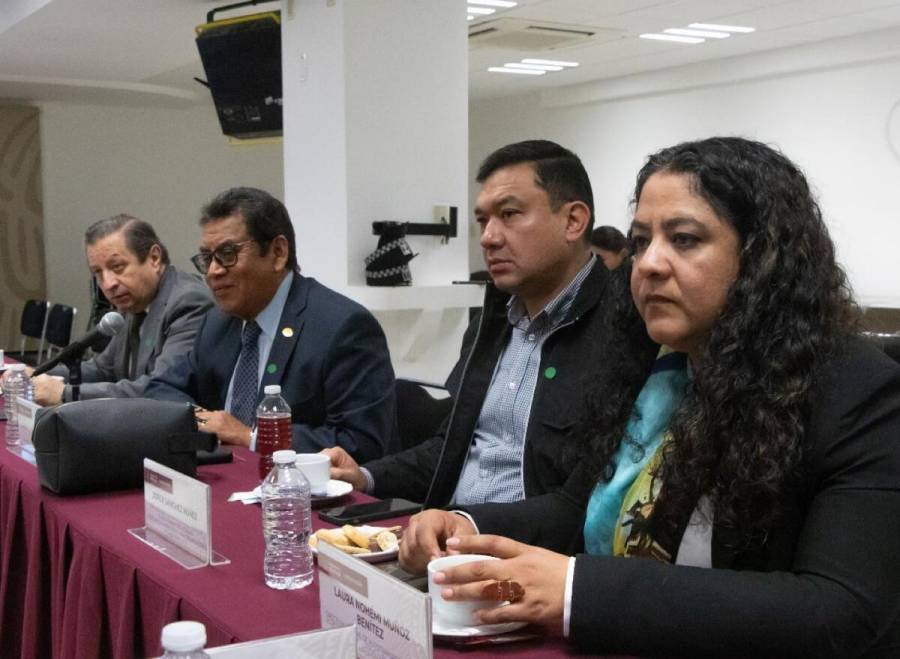 Fortalece Gobierno de M&eacute;xico di&aacute;logo con integrantes del gremio transportista