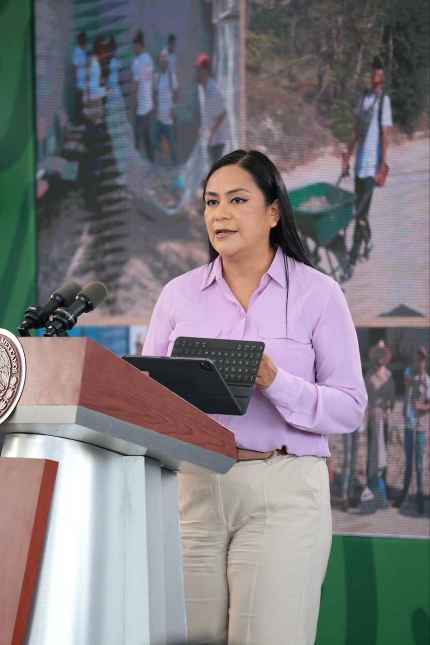 Gobierno destina 15 mmdp en apoyos a afectados por huracán