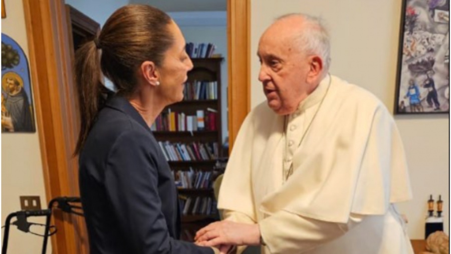 Claudia Sheinbaum se encuentra con el Papa Francisco en el Vaticano