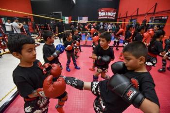 Buscan equipar escuela del Deporte Plenum XXI en Edomex