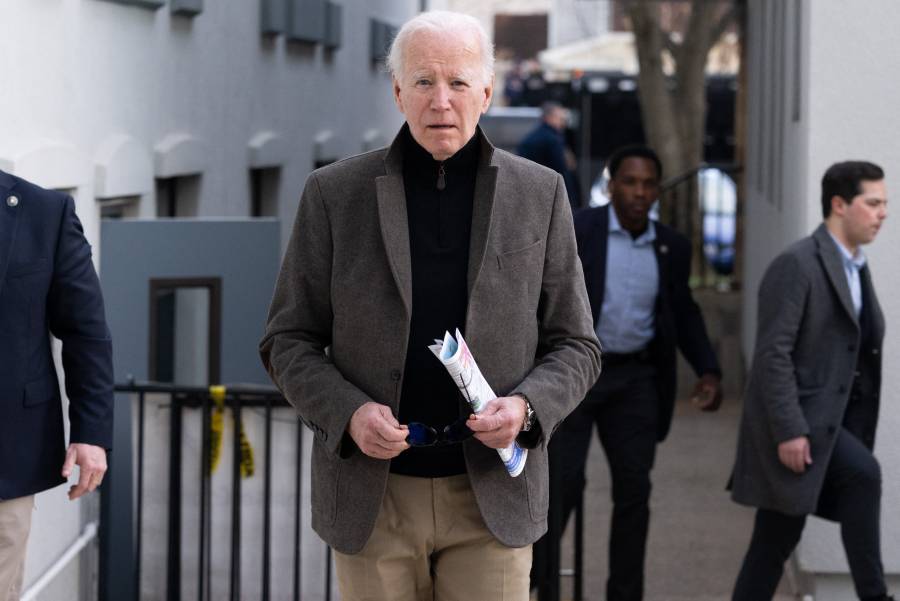 Biden dice a Zelensky estar 