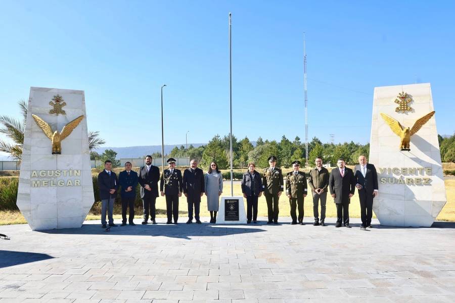 Delfina Gómez instala la Mesa de Coordinación para la Construcción de la Paz en Rayón y reconoce al Ejército Mexicano en su 111 Aniversario