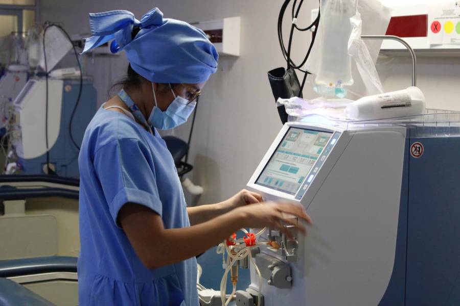 Brinda SEDESA hemodiálisis gratuita en el Hospital Pediátrico Iztacalco; realiza más de 80 sesiones en cuatro meses