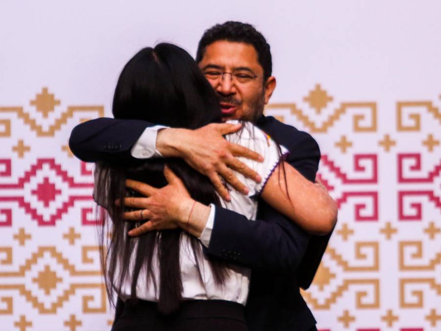 Celebra Martí Batres avances significativos para combatir Ataques con Ácido