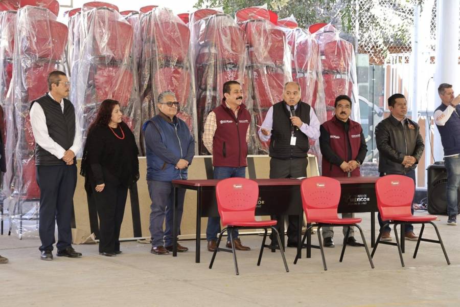 Gobierno del Edomex mejora escuelas; entrega obras en Chicoloapan, Texcoco, Metepec y Toluca